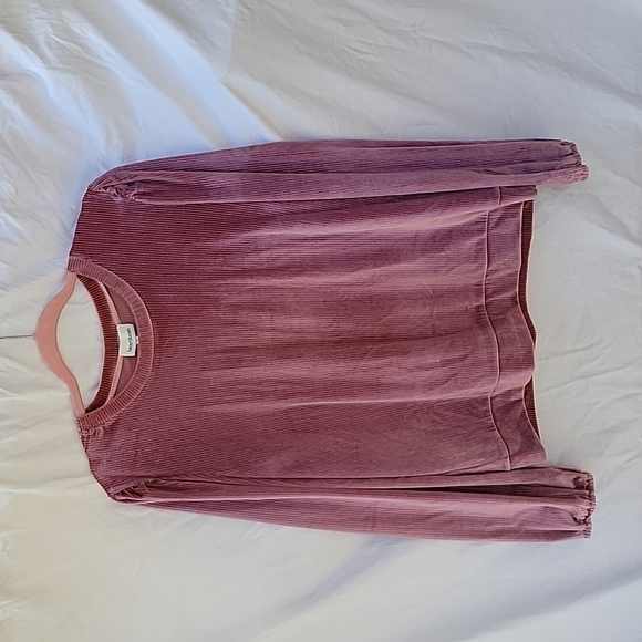 Heartloom Velvet Blouse in Dusty Rose - Picture 2 of 10